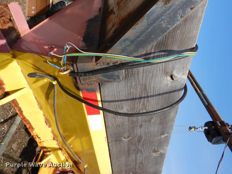 image for item FK9021 Highway Equipment P6 spreader