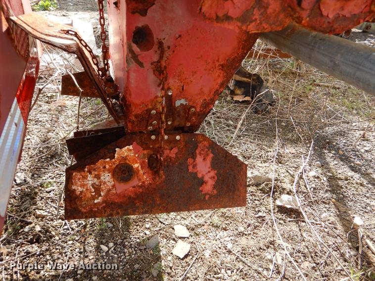 image for item FK9021 Highway Equipment P6 spreader