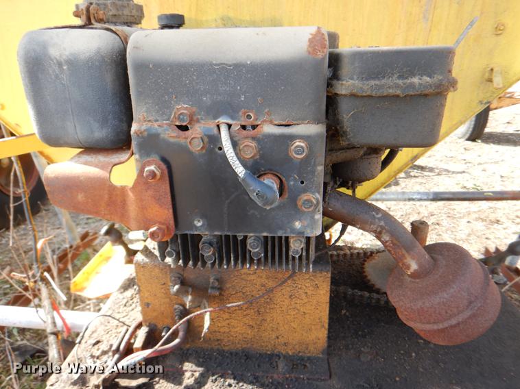 image for item FK9021 Highway Equipment P6 spreader