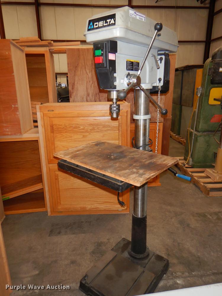 image for item FK9095 Delta 70-200 drill press