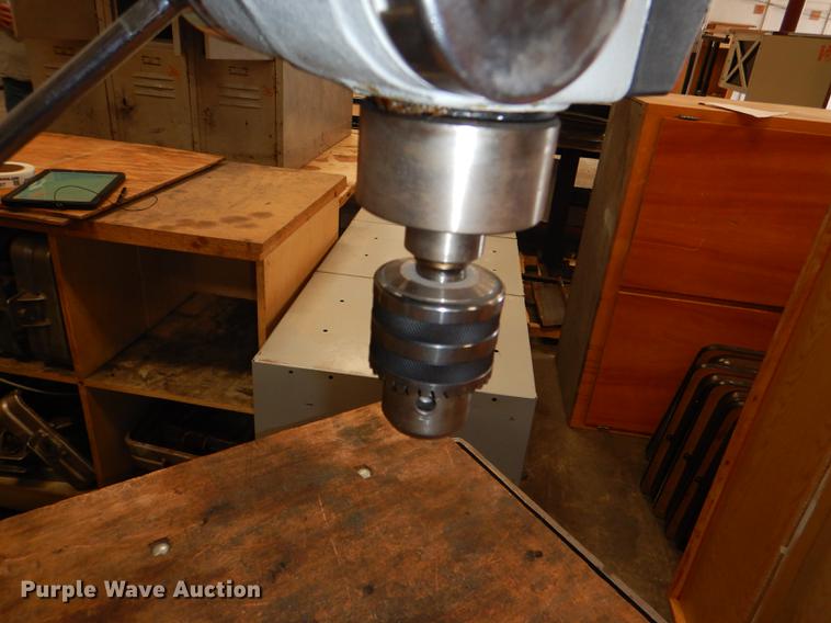 image for item FK9095 Delta 70-200 drill press