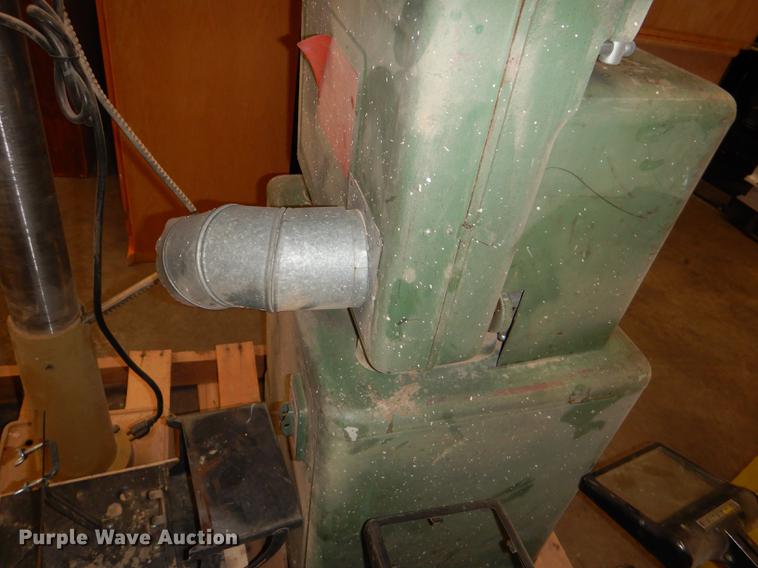 image for item FK9098 Powermatic bandsaw