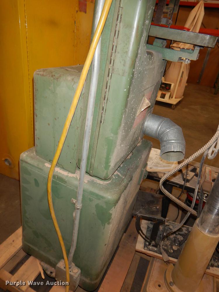 image for item FK9098 Powermatic bandsaw