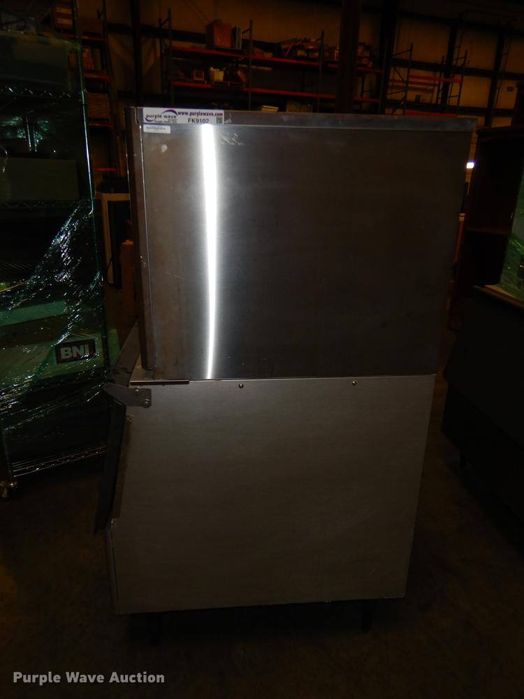 image for item FK9102 Hoshizaki KML-250MWH ice maker
