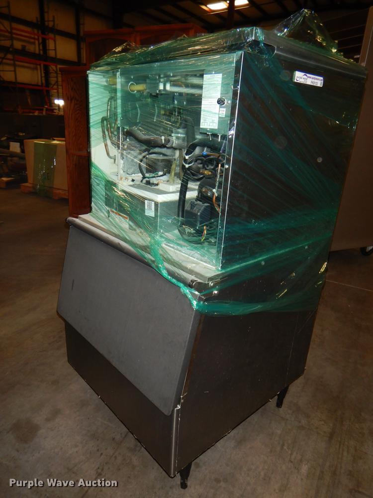 image for item FK9103 Hoshizaki KML-250MWH ice maker