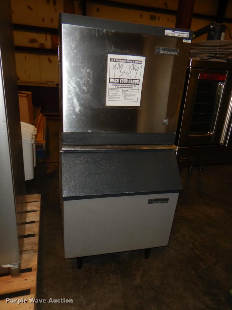 image for item FK9107 Scotsman CME256ASIF ice maker