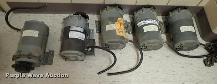 image for item FL9564 (6) electric motors
