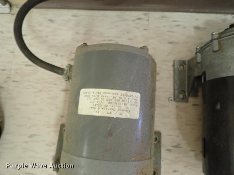 image for item FL9564 (6) electric motors