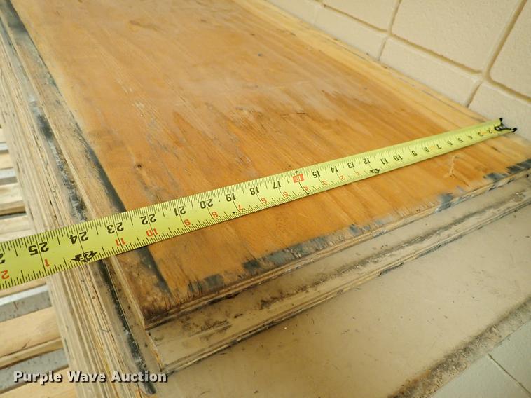 image for item FN9992 Approximatley 60 pieces of plywood