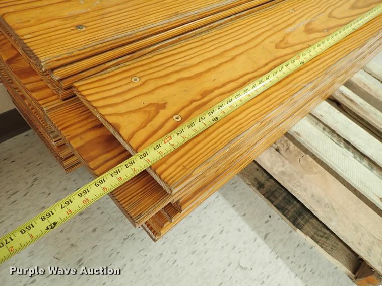 image for item FN9993 Approximately 25 pine bleacher boards