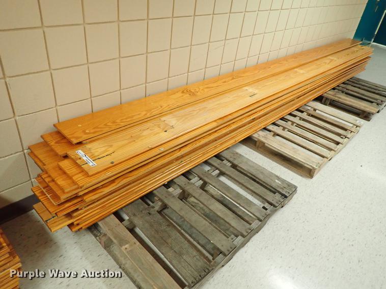 image for item FN9995 Approximately 35 pine bleacher boards