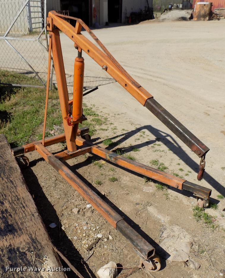 image for item FO9765 Pitbull engine hoist