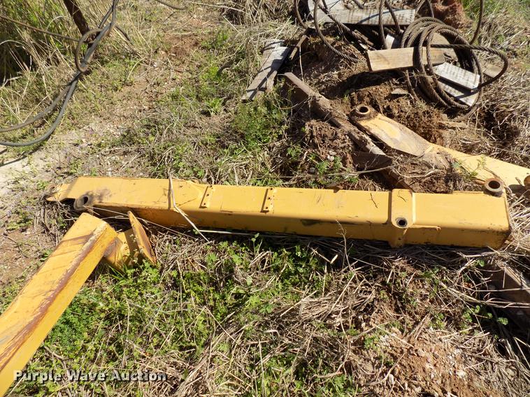 image for item FO9766 Diamond Mowers top link and boom arm