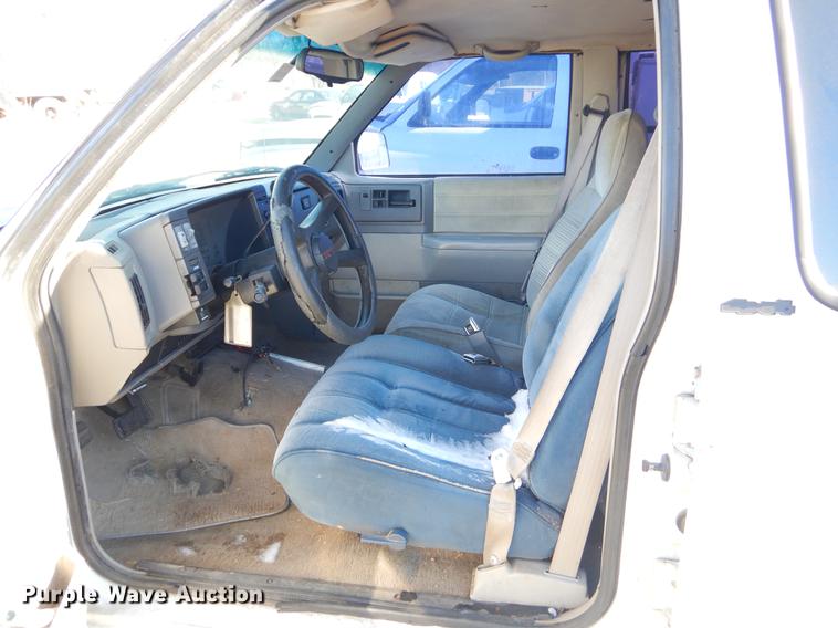 image for item FQ9733 1994 Chevrolet S10 Blazer SUV