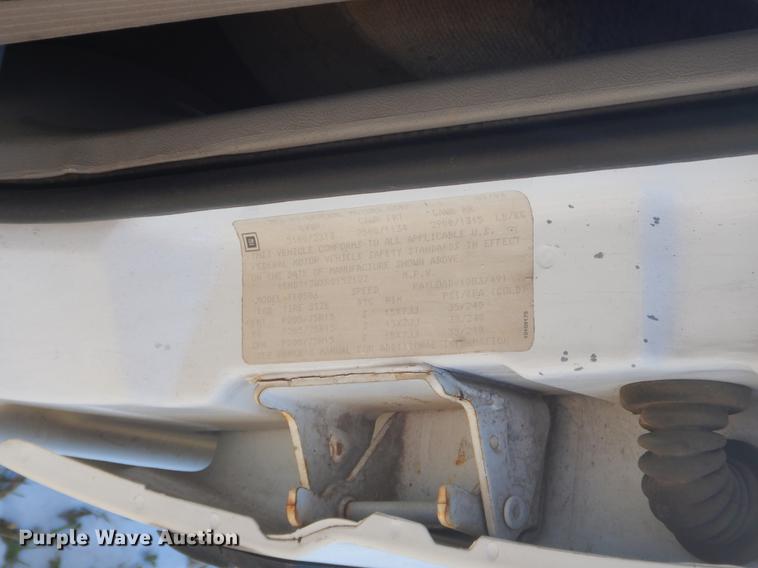 image for item FQ9733 1994 Chevrolet S10 Blazer SUV