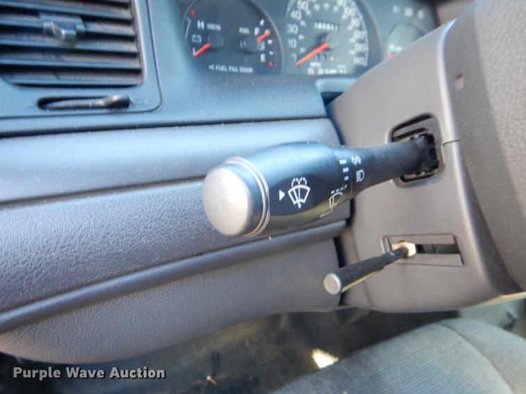 image for item FQ9736 2005 Ford Crown Victoria Police Interceptor