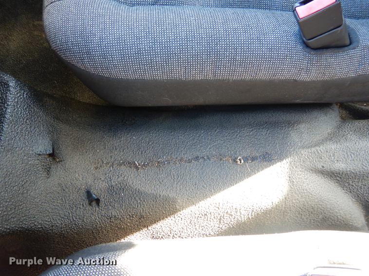 image for item FQ9736 2005 Ford Crown Victoria Police Interceptor