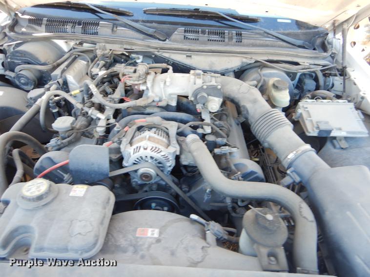 image for item FQ9736 2005 Ford Crown Victoria Police Interceptor