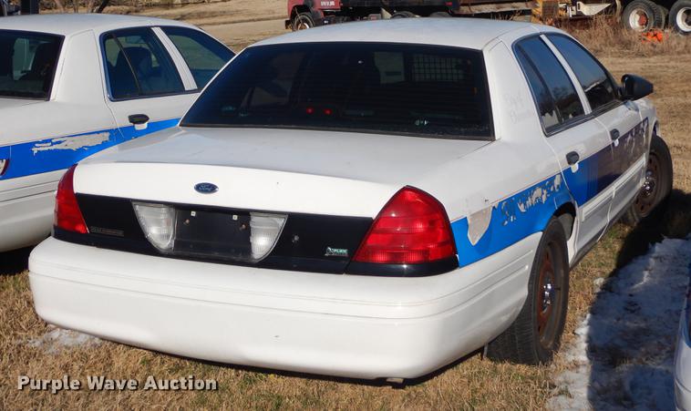 image for item FQ9737 2009 Ford Crown Victoria Police Interceptor