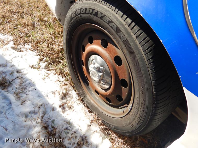 image for item FQ9737 2009 Ford Crown Victoria Police Interceptor