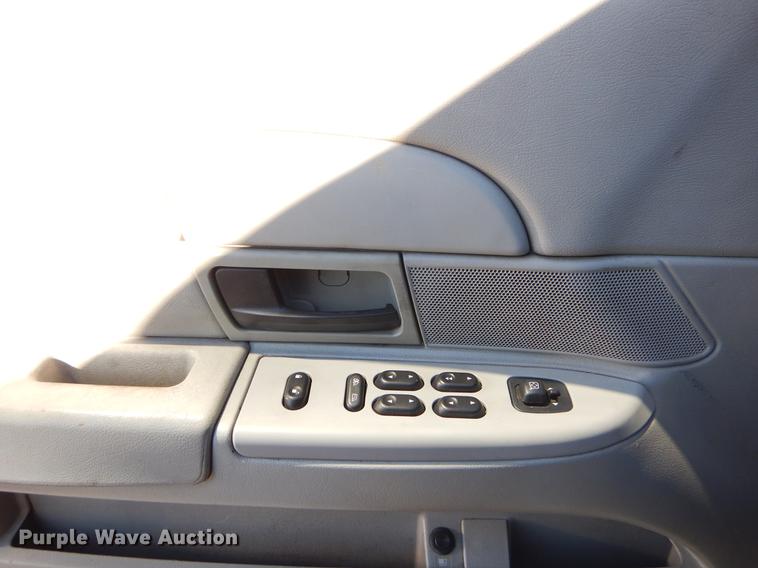 image for item FQ9738 2003 Ford Crown Victoria Police Interceptor