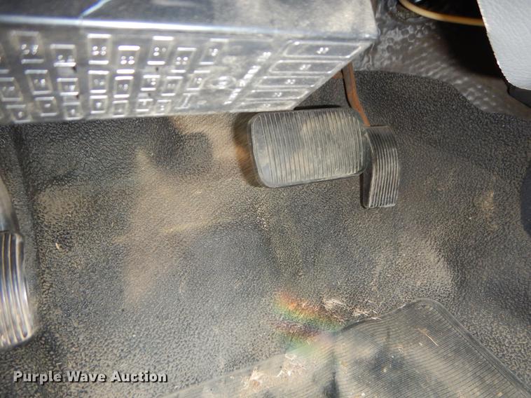 image for item FQ9738 2003 Ford Crown Victoria Police Interceptor