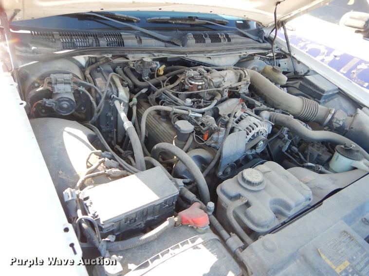 image for item FQ9738 2003 Ford Crown Victoria Police Interceptor