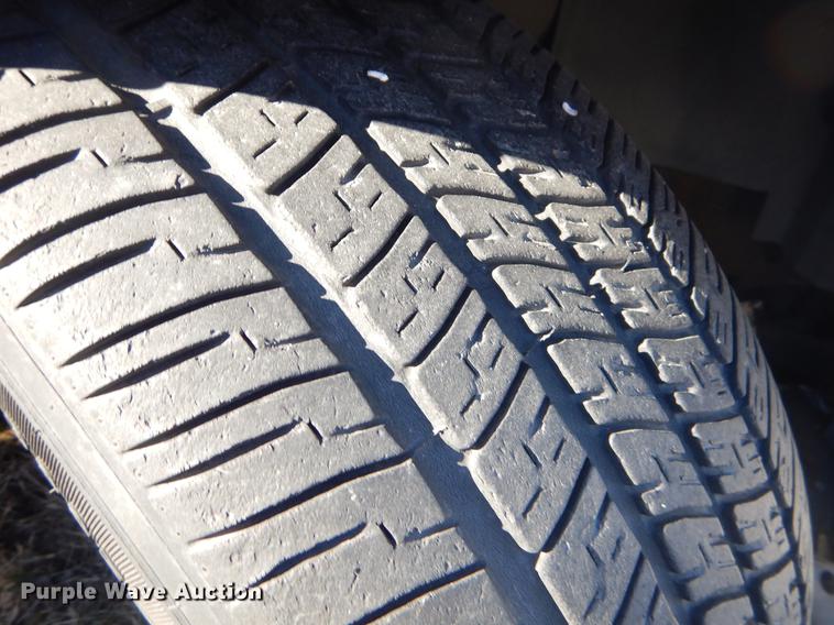 image for item FQ9738 2003 Ford Crown Victoria Police Interceptor