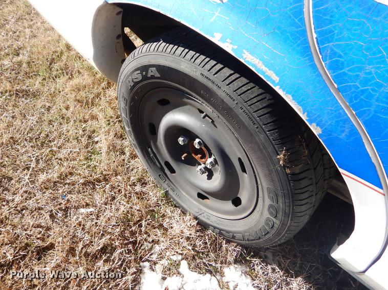 image for item FQ9738 2003 Ford Crown Victoria Police Interceptor