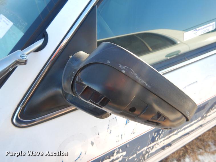 image for item FQ9738 2003 Ford Crown Victoria Police Interceptor