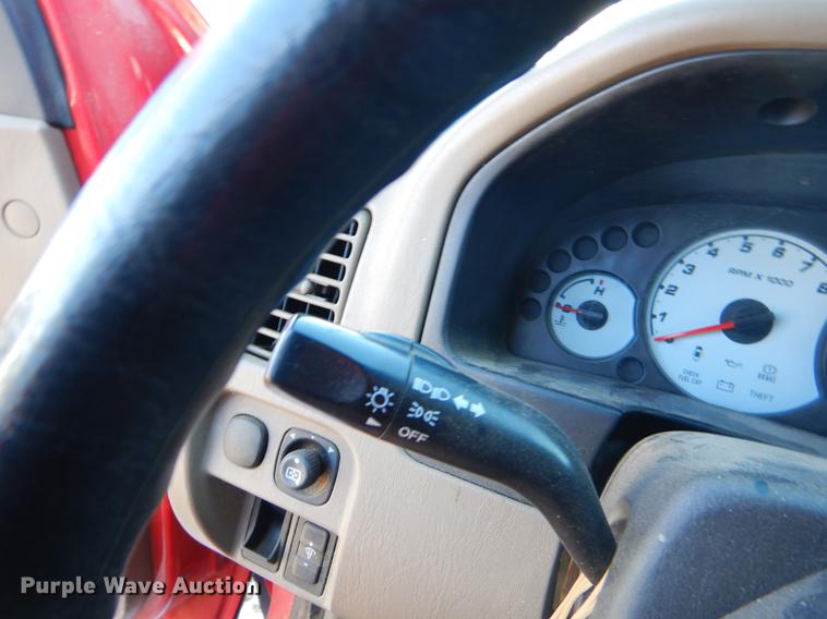 image for item FQ9739 2001 Ford Escape XLS SUV