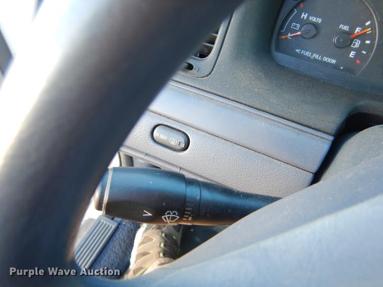 image for item FQ9741 1999 Ford Crown Victoria Police Interceptor