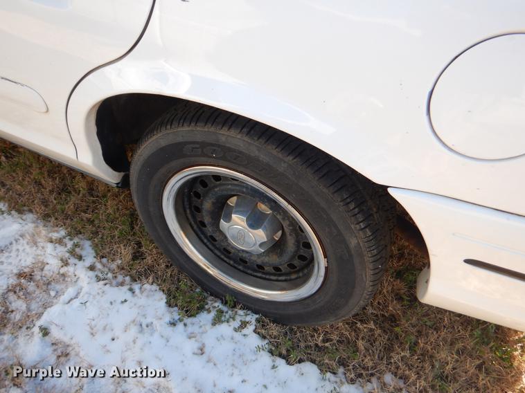 image for item FQ9741 1999 Ford Crown Victoria Police Interceptor