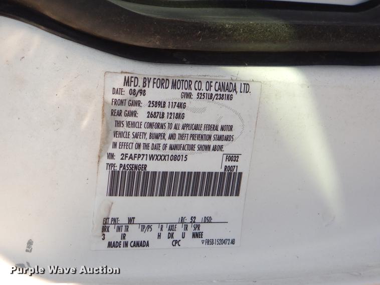 image for item FQ9741 1999 Ford Crown Victoria Police Interceptor