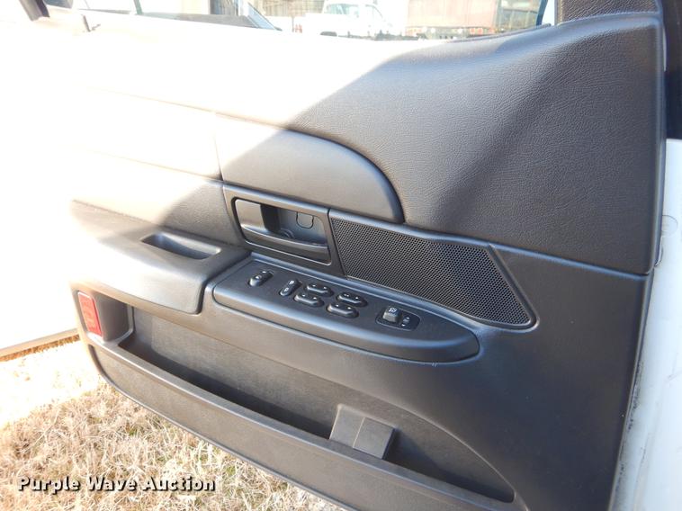 image for item FQ9742 2007 Ford Crown Victoria Police Interceptor