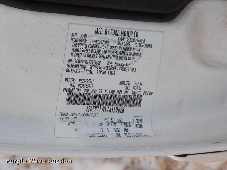 image for item FQ9742 2007 Ford Crown Victoria Police Interceptor