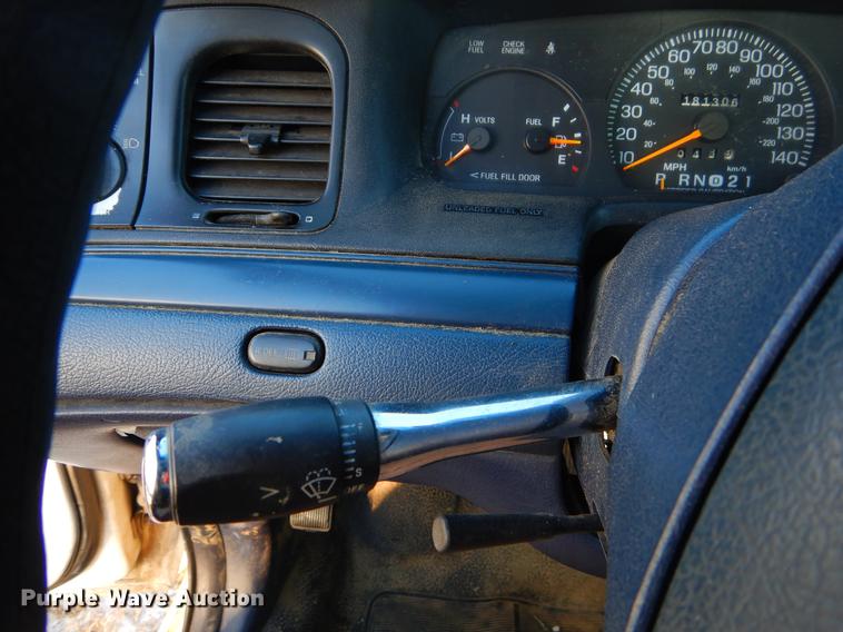 image for item FQ9744 1996 Ford Crown Victoria Police Interceptor