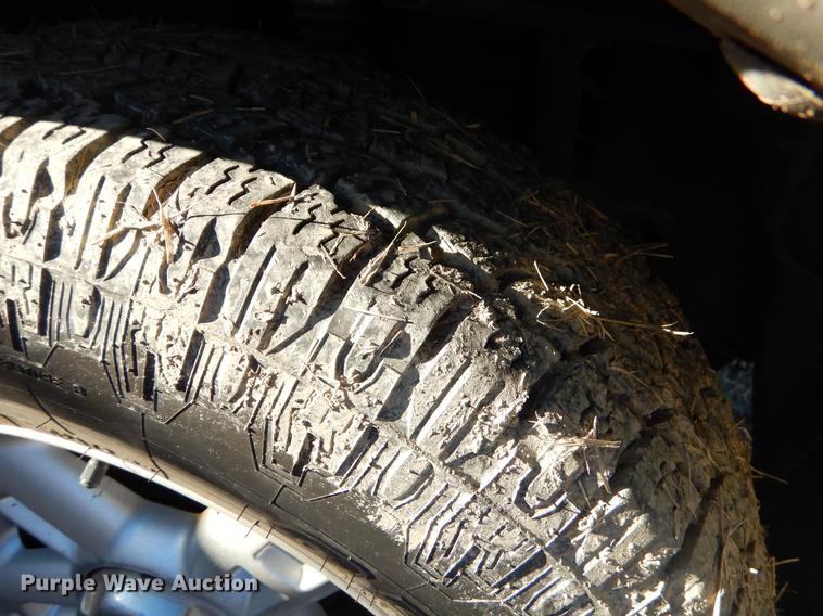 image for item FQ9746 2002 Ford Explorer SUV