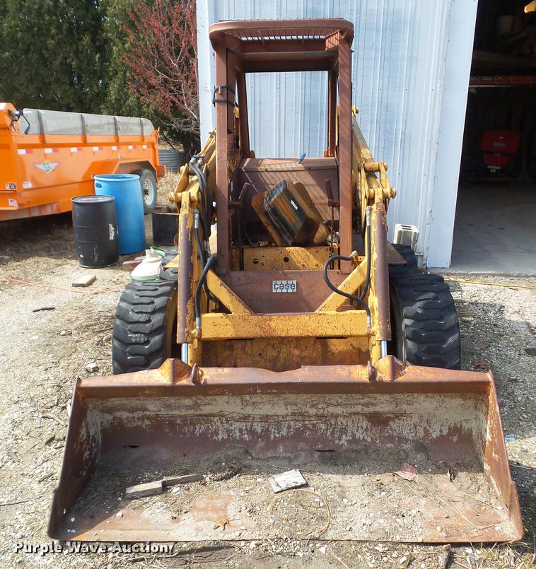 image for item L5741 1985 Case 1845B skid steer