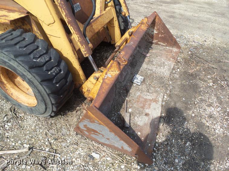 image for item L5741 1985 Case 1845B skid steer
