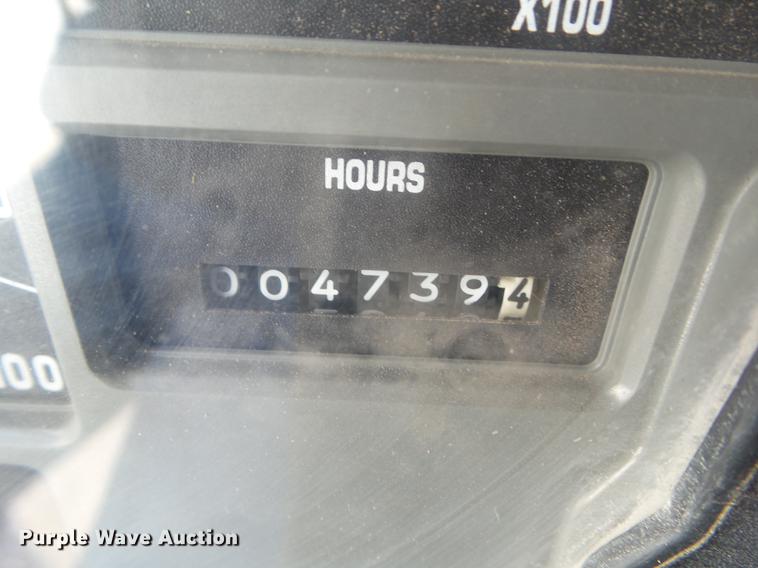 image for item L5743 1998 International 4700 dump truck