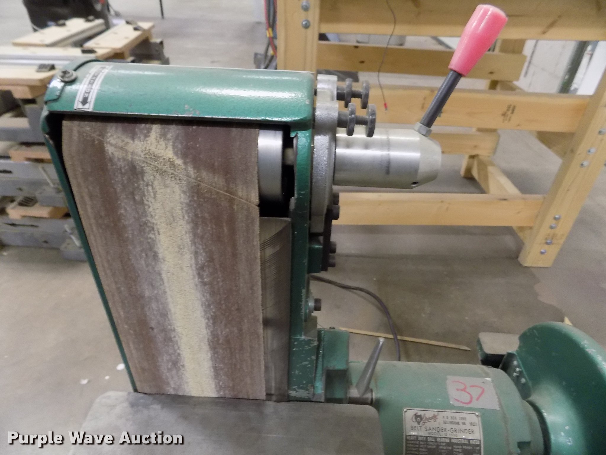 2000 Grizzly G1183 belt sander/grinder in Concordia, KS Item FA9664