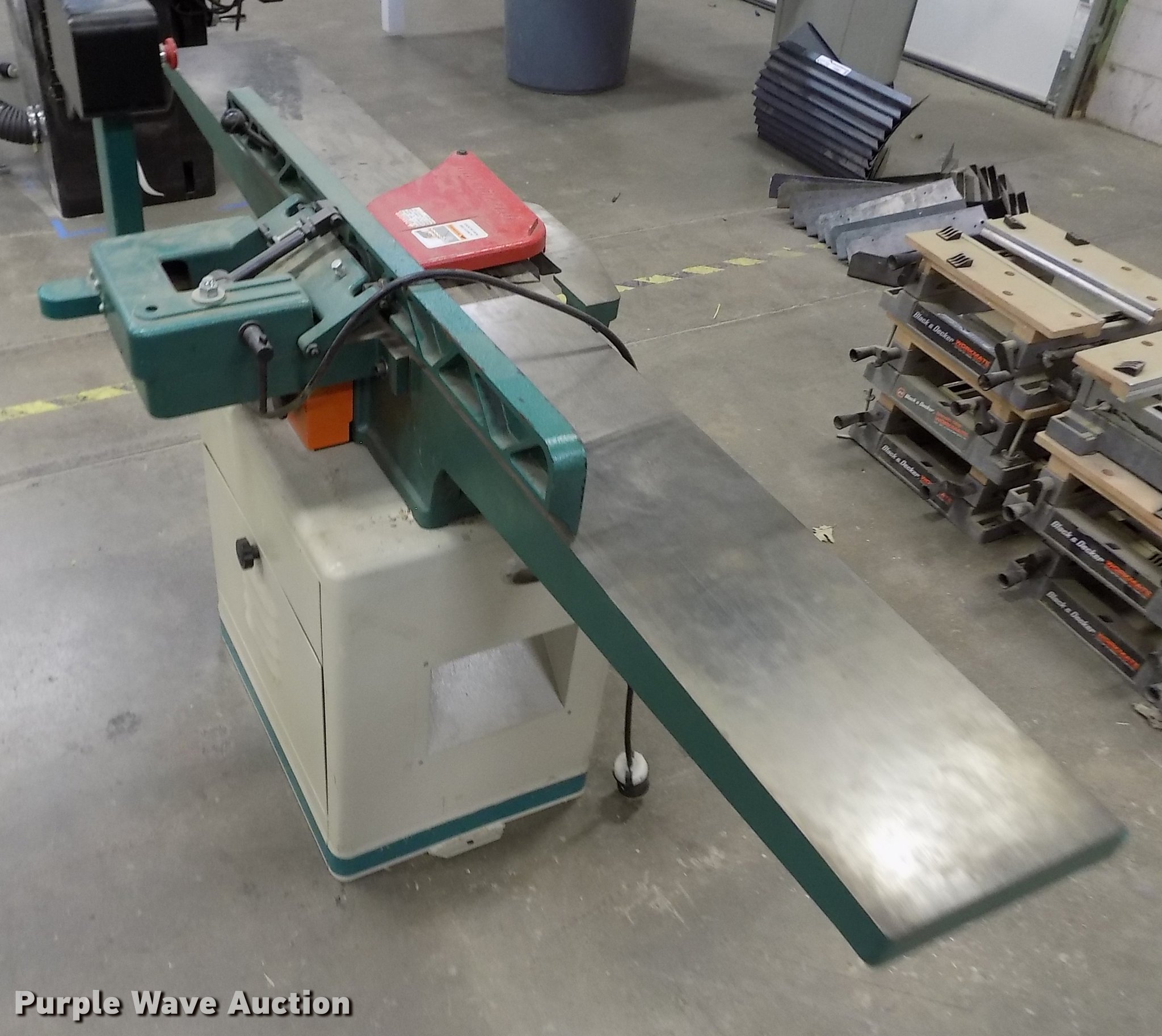 2005 Grizzly G0586 jointer in Concordia, KS Item FA9665 sold Purple