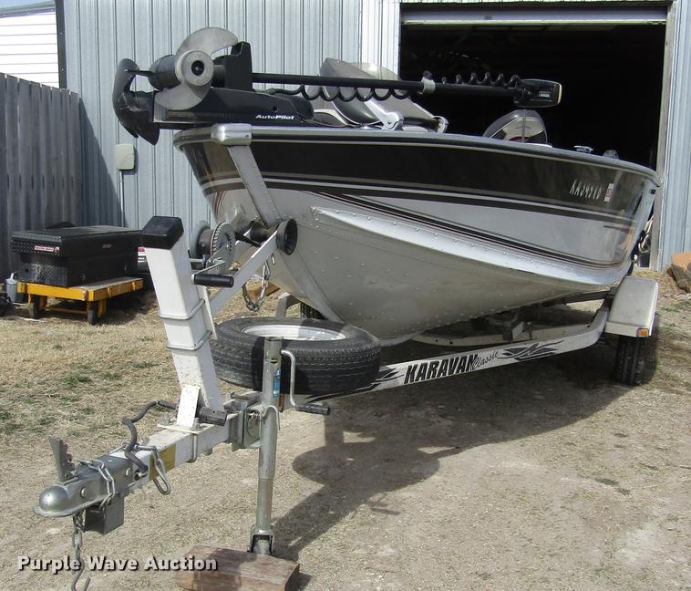 image for item DB4932 1997 Alumacraft Pro 170CS aluminum V-bottom boat