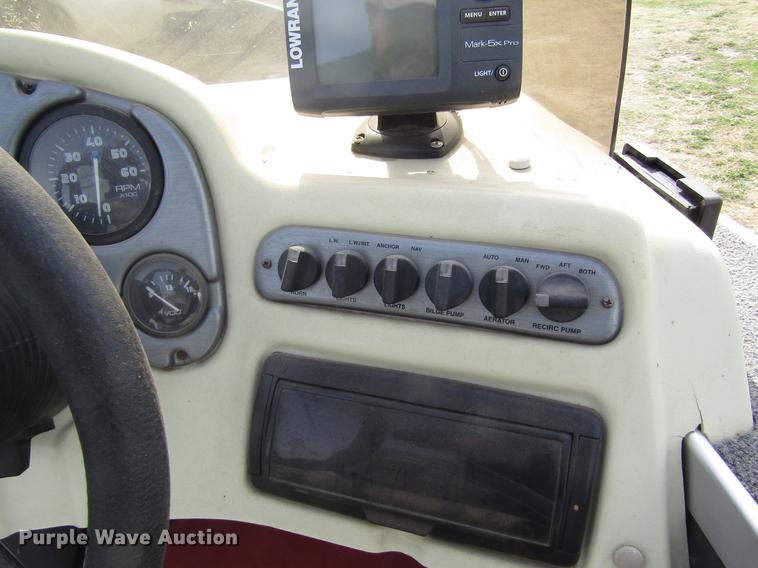 image for item DB4932 1997 Alumacraft Pro 170CS aluminum V-bottom boat