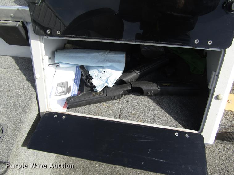 image for item DB4932 1997 Alumacraft Pro 170CS aluminum V-bottom boat