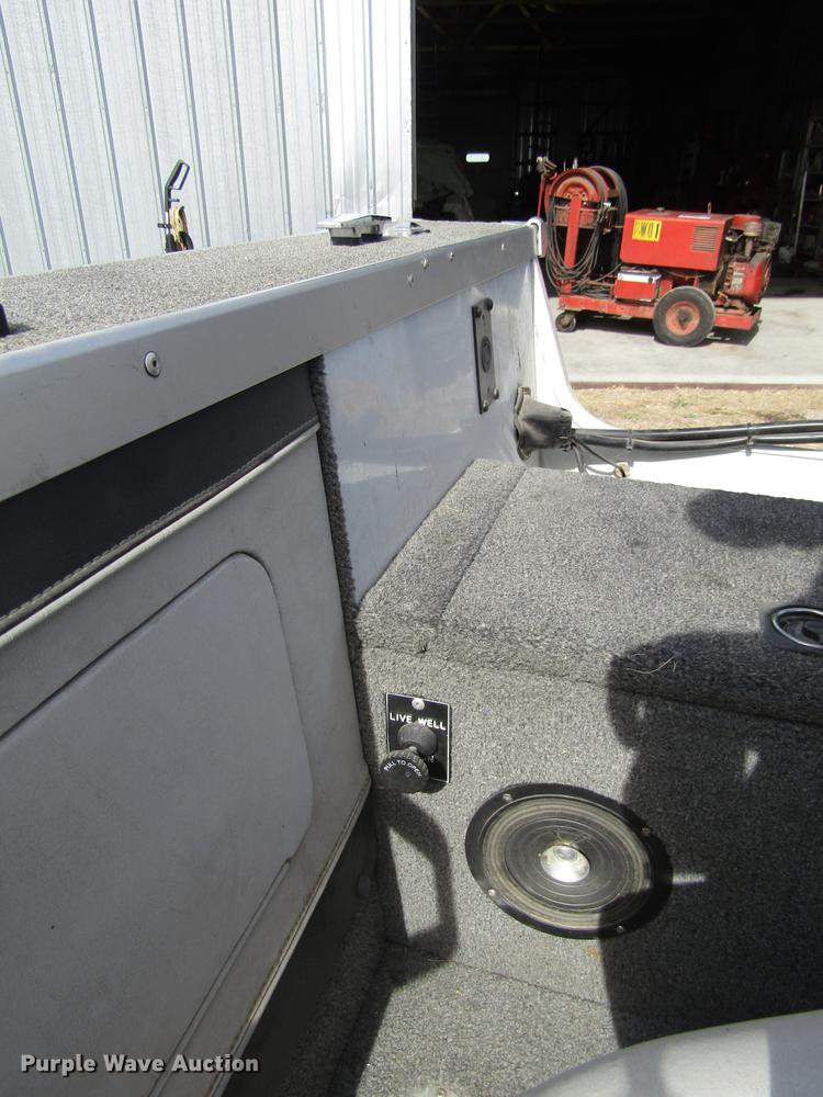 image for item DB4932 1997 Alumacraft Pro 170CS aluminum V-bottom boat