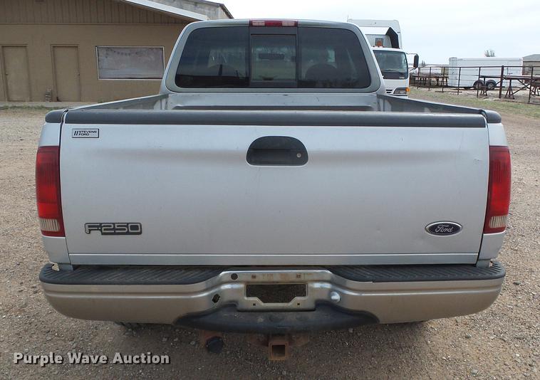 image for item DC5232 1998 Ford F250 SuperCab pickup truck