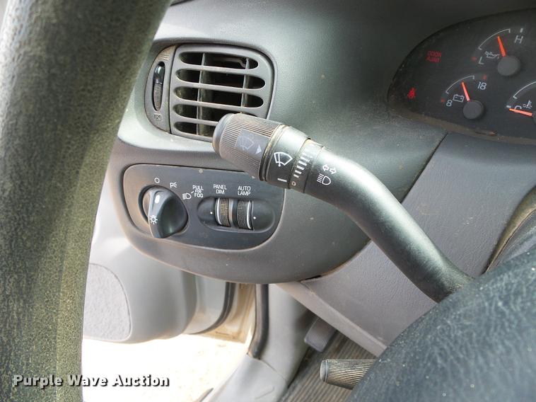 image for item DC5232 1998 Ford F250 SuperCab pickup truck