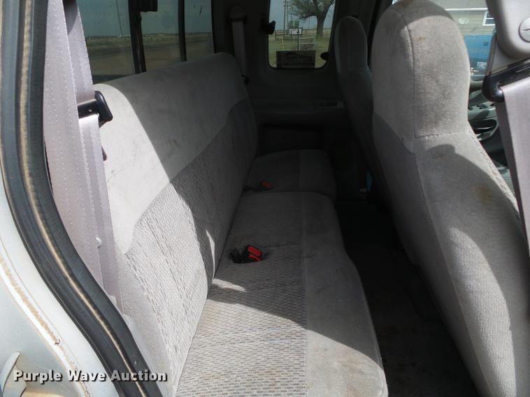 image for item DC5232 1998 Ford F250 SuperCab pickup truck